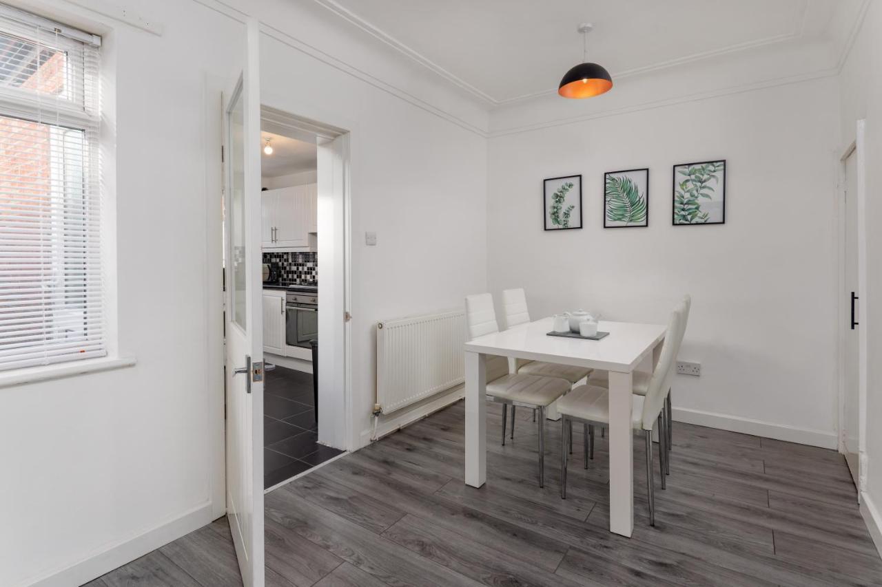 Appartamento The Empress 2 Bed Terraced House Liverpool Esterno foto