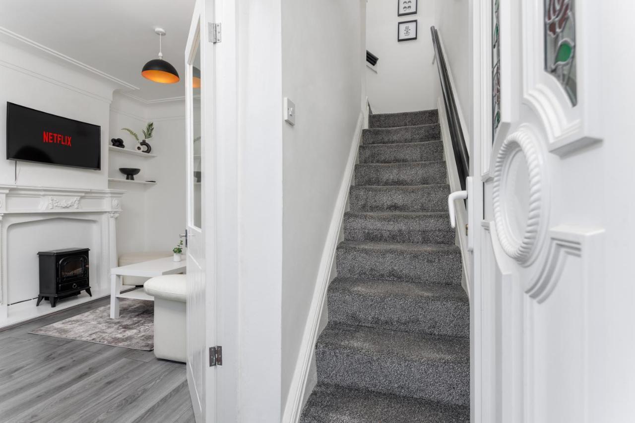 Appartamento The Empress 2 Bed Terraced House Liverpool Esterno foto