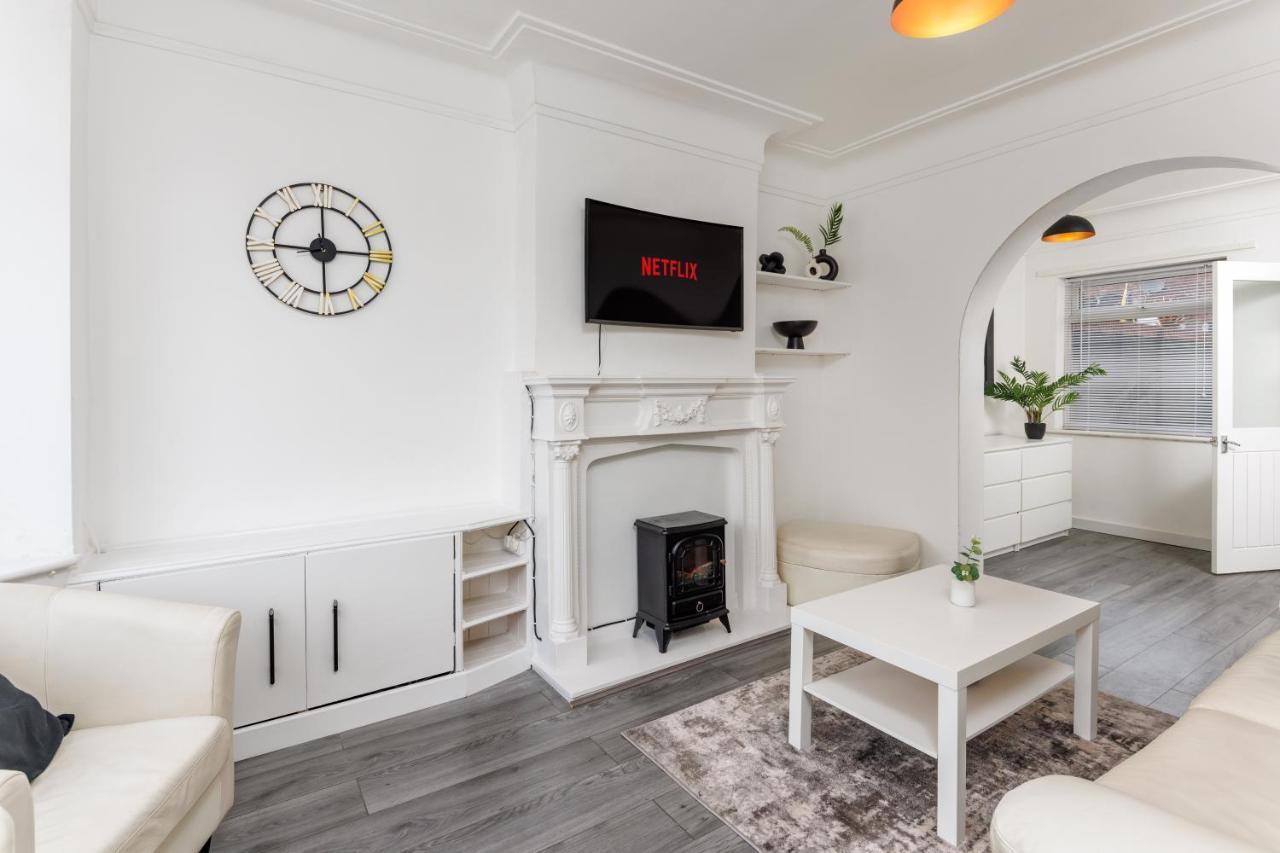 Appartamento The Empress 2 Bed Terraced House Liverpool Esterno foto